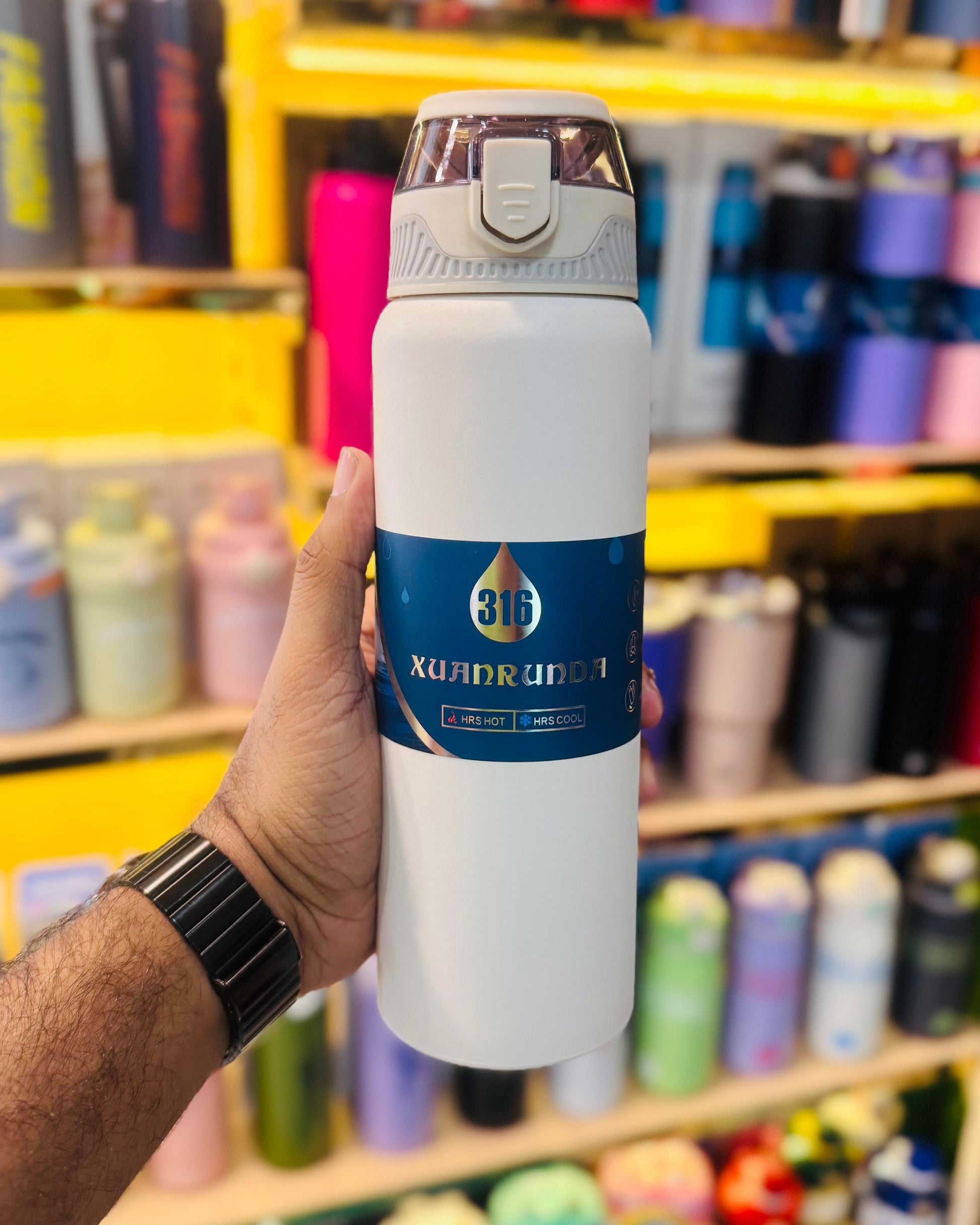 White 800ml double wall stainless steel bottle leakproof design