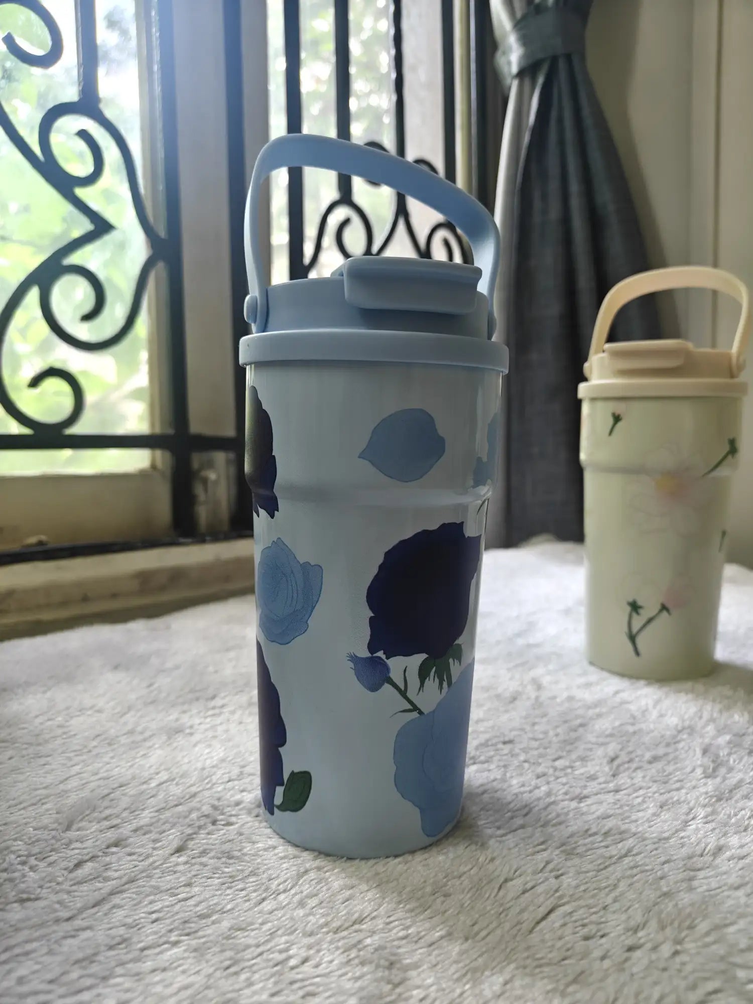 blue-floral tumbler