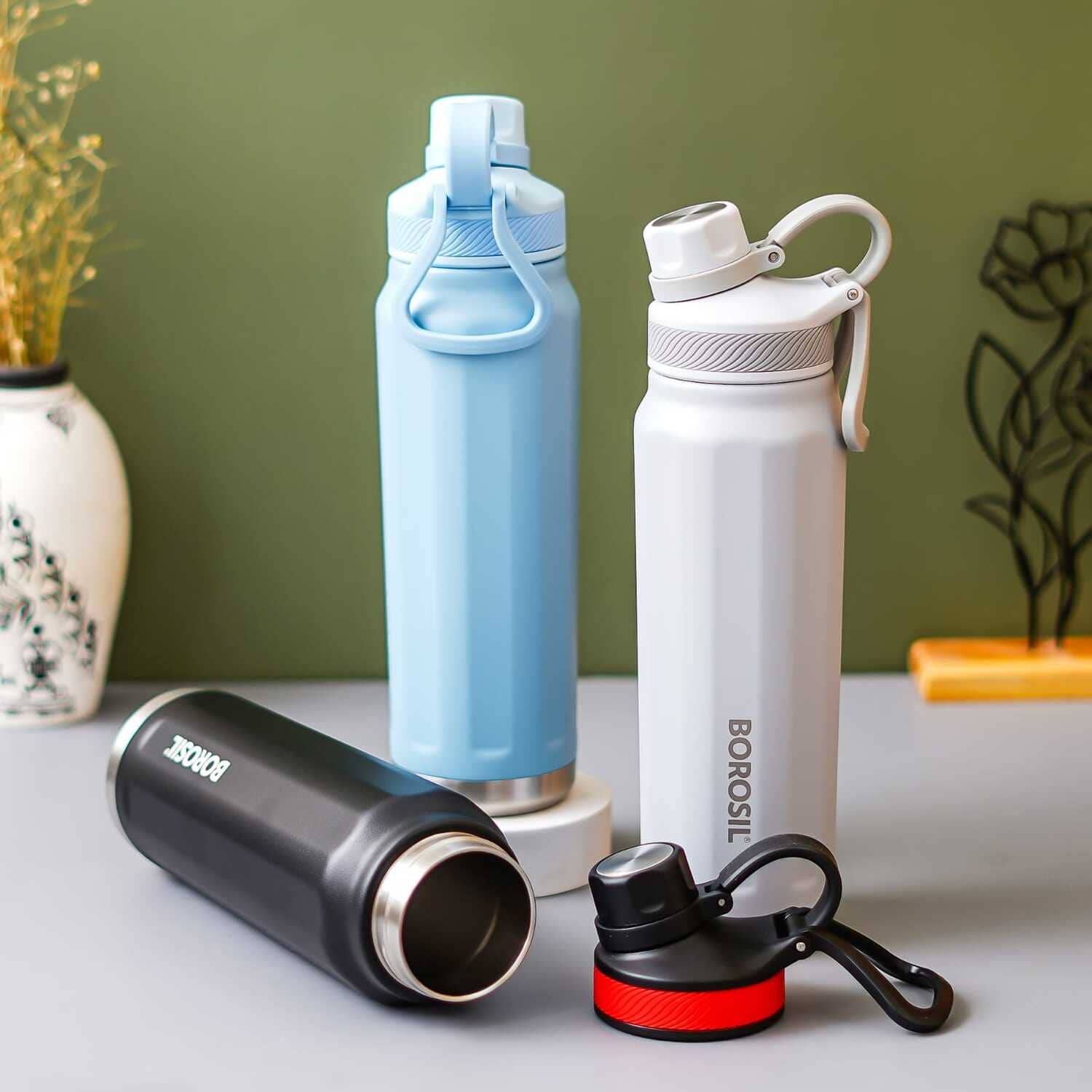 Bososil water bottle with name open view