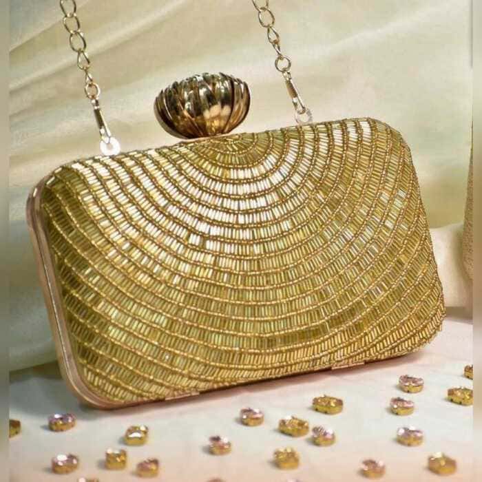 Highlight more than 192 golden purse for wedding