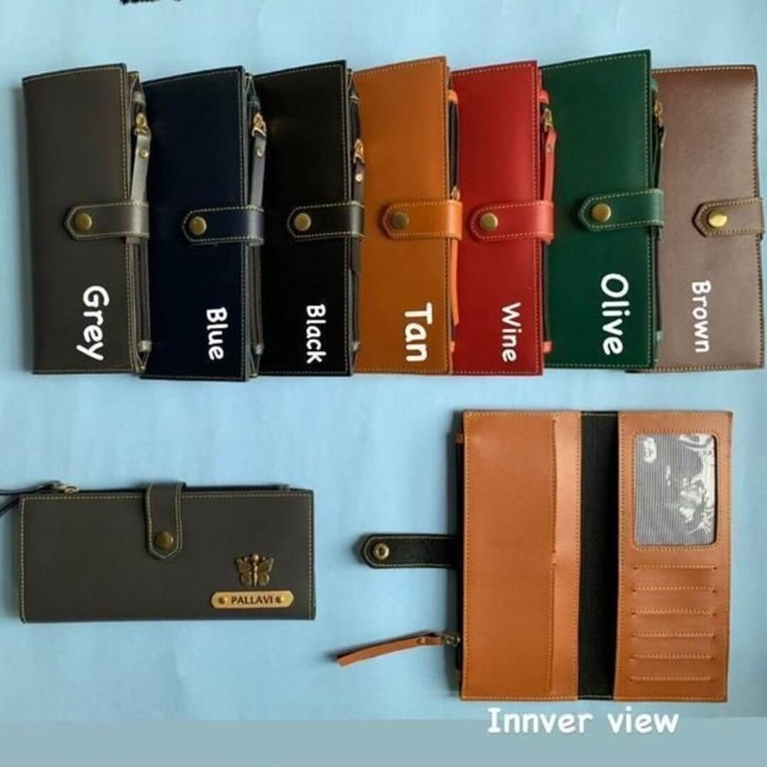Color options of purse