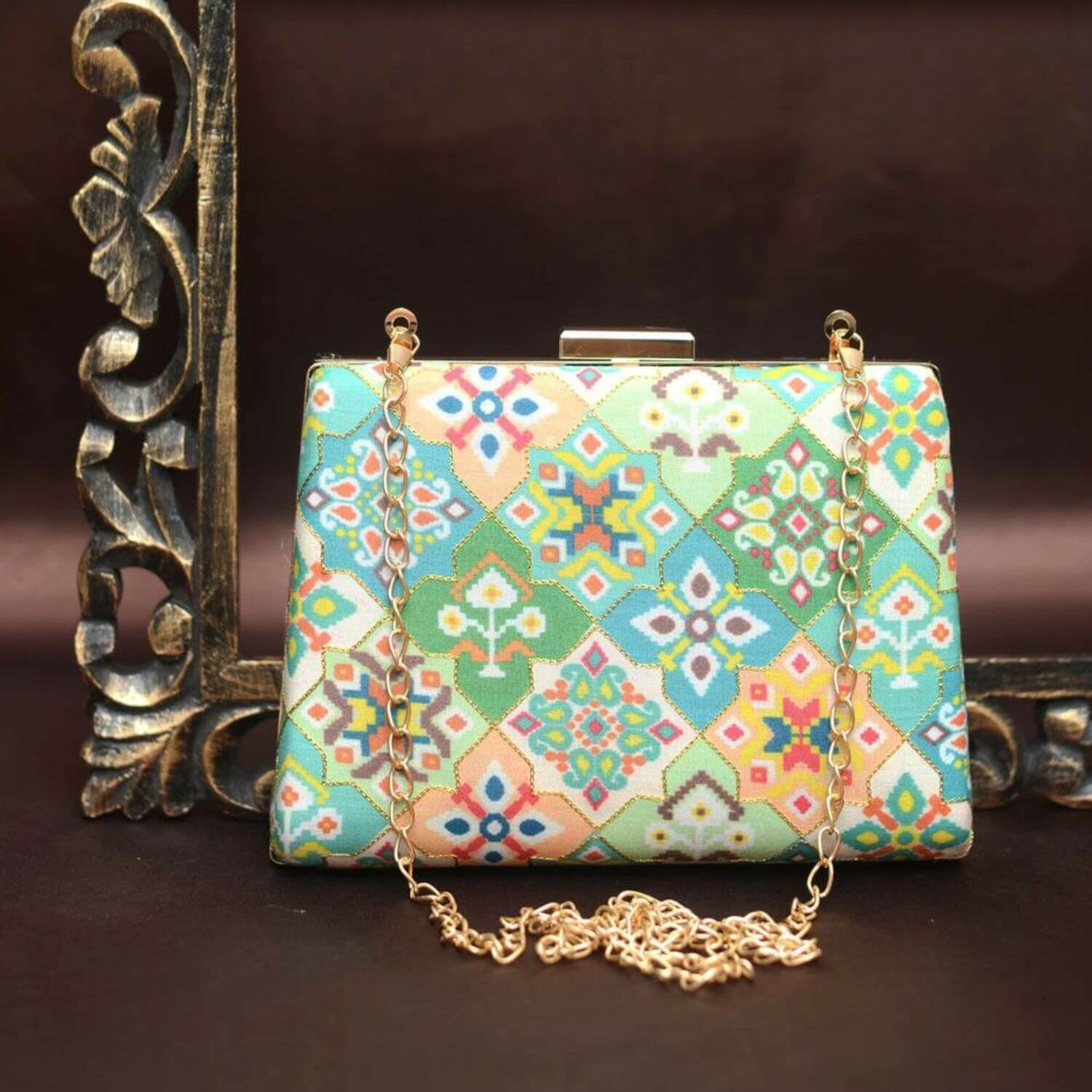 Vibrant Green Blue traditional Bandhani Clutch Purse, Perfect Evening Bags For Women